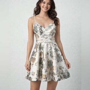 City Vibe Floral Fit & Flare Dress | Open Back | Adjustable Straps | Size 3